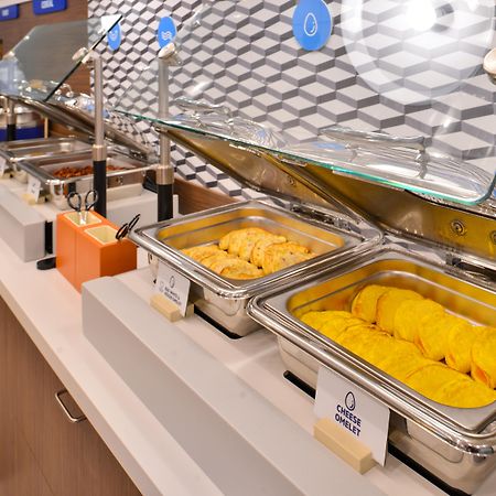 希尔斯维尔智选假日酒店 外观 照片